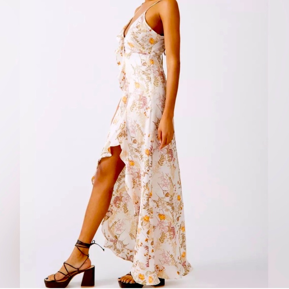 Dress Forum floral dress high low ruffles Chloe champagne
